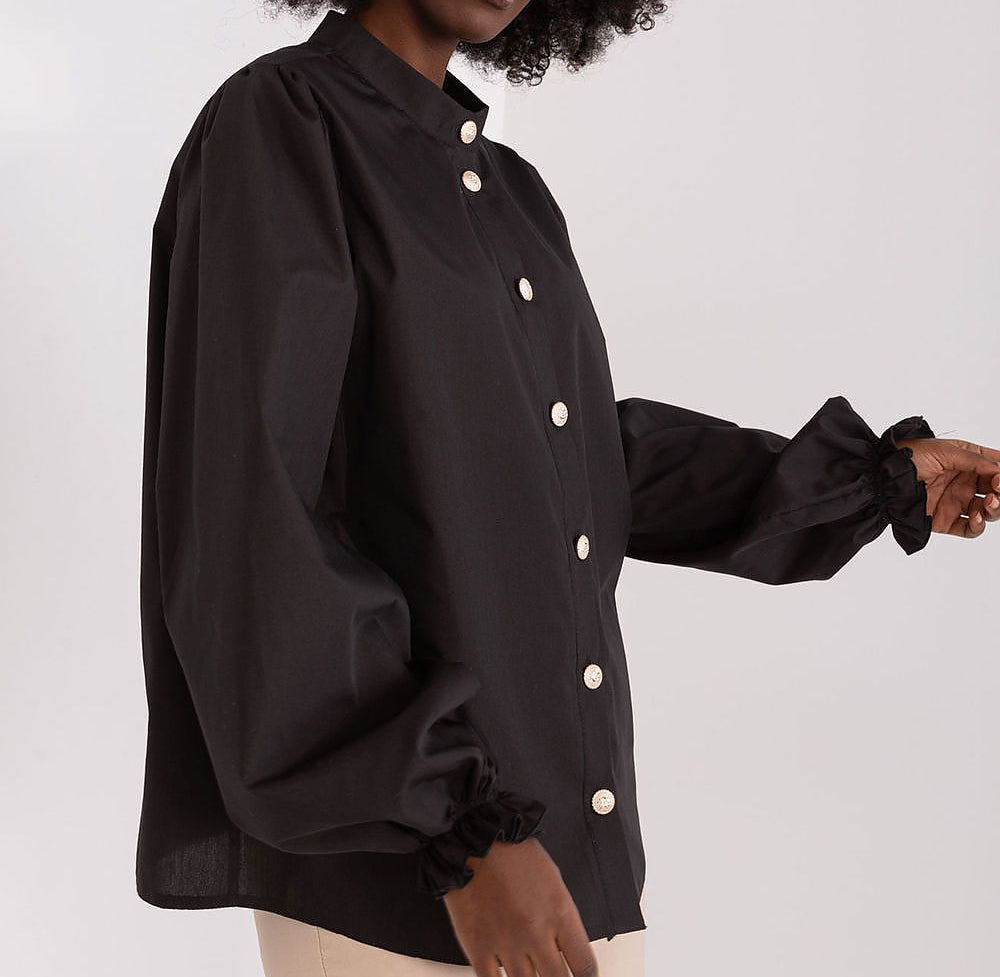  Long sleeve shirt model 191567 Lakerta 