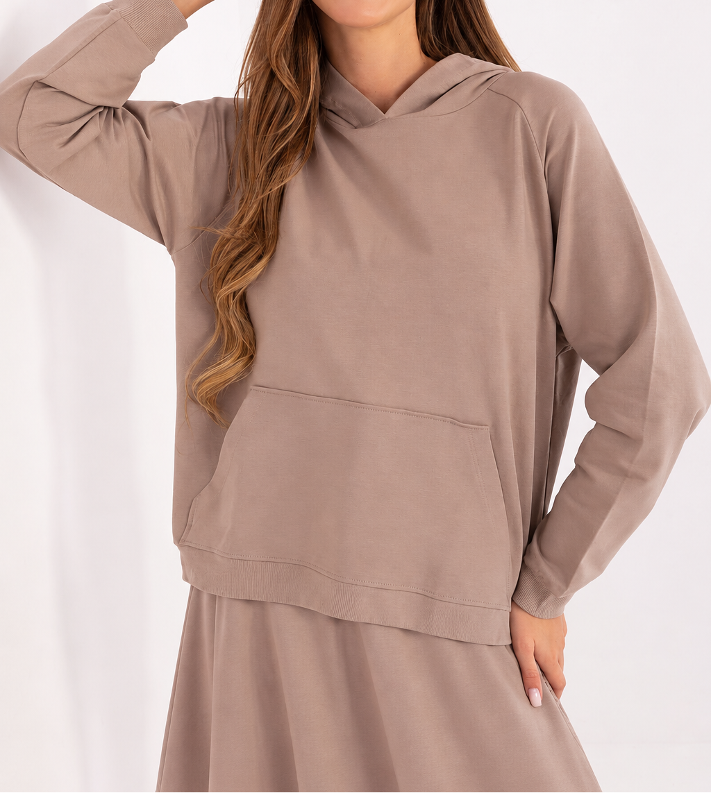 Oversized hooded sweatshirt with side slits