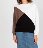 Three-colour sweatshirt with a round neckline